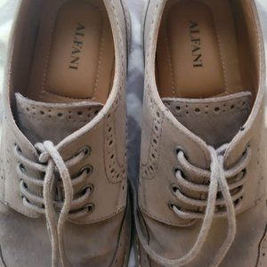 Like New Alfani Oxfords